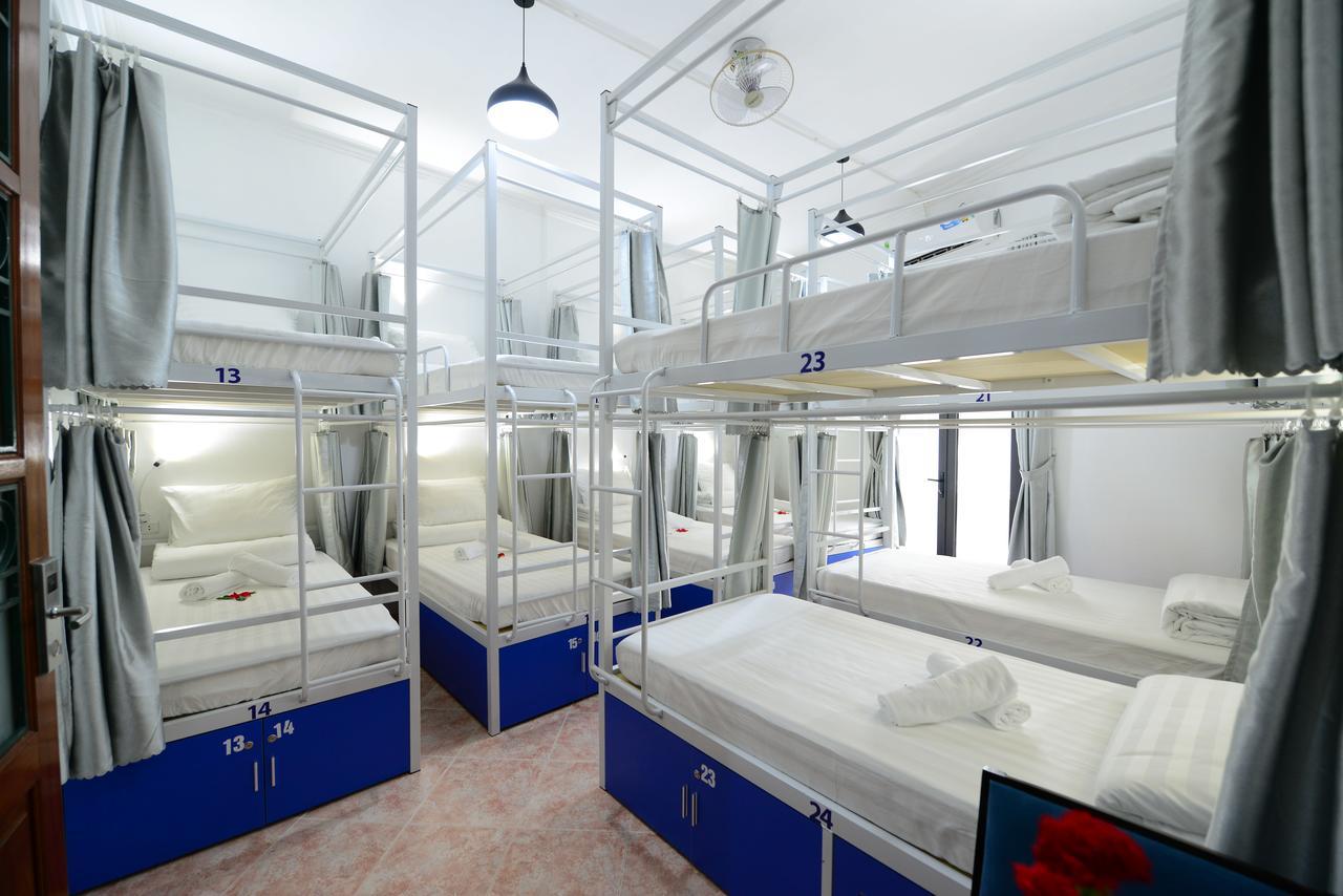 Pillow Backpacker Hostel (Adults Only) Hanoi Exteriör bild