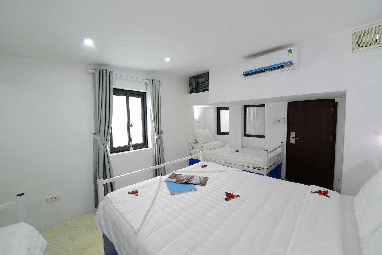 Pillow Backpacker Hostel (Adults Only) Hanoi Exteriör bild
